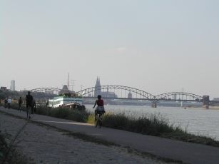 566_Juli_29_hitzeabbruchbeirodenkirchen.jpg