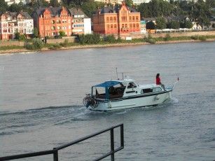 684_Aug_01_abendsnaehedeutscheseckmitgallionsfigur.jpg