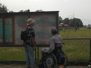 020820101114_1300siehste_sofunktioniertdiestaumauer.jpg
